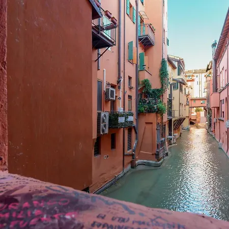 Rooftopbo Centro Storico Apartamento