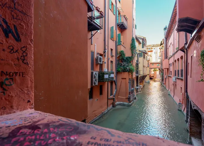 Rooftopbo Centro Storico شقة
