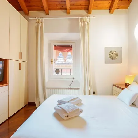 Apartament Rooftopbo Centro Storico Bolonia